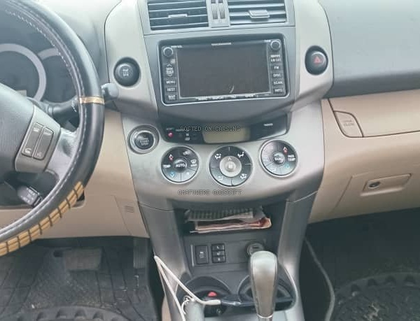 Toyota RAV4 2011 Full Option for Sale In Lagos