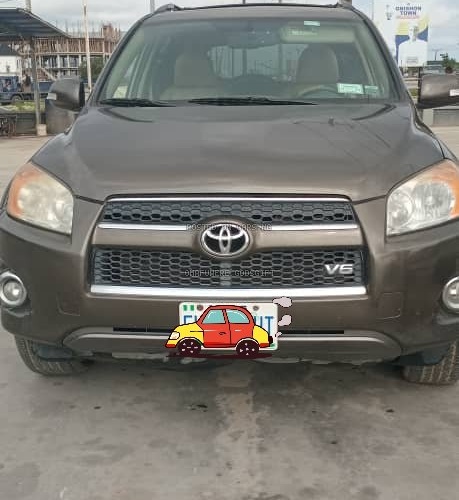 Toyota RAV4 2011 Full Option for Sale In Lagos