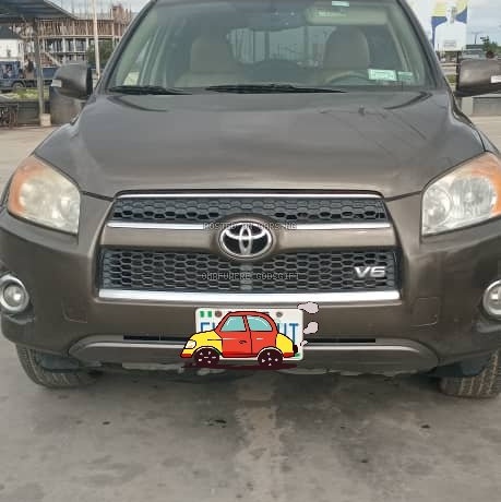 Toyota RAV4 2011 Full Option for Sale In Lagos
