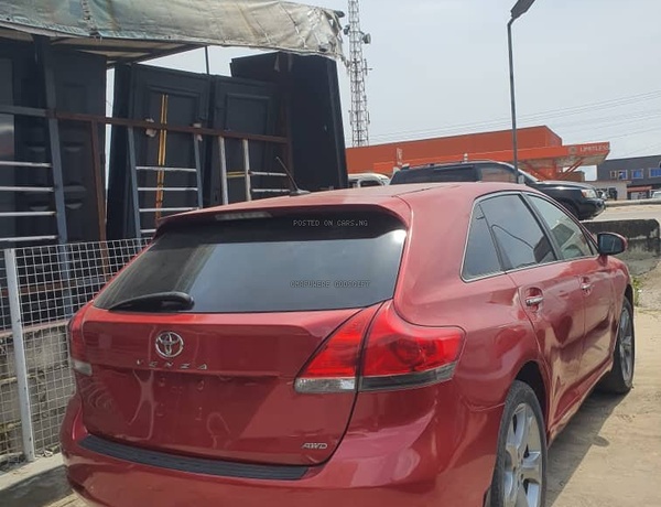Tokunbo 2009 Toyota Venza for Sale In Ajah Lagos