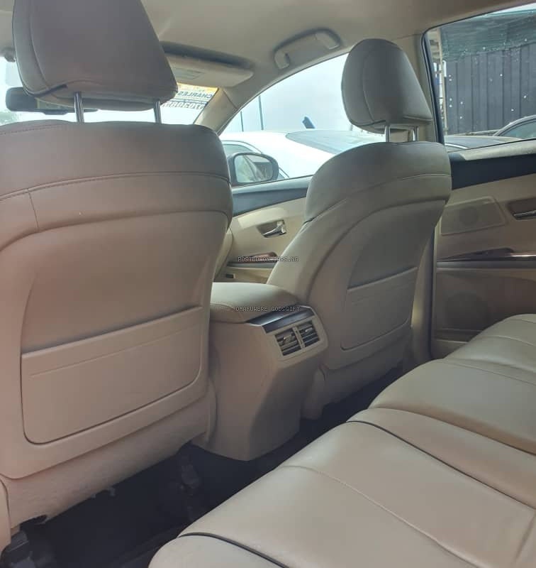 Tokunbo 2009 Toyota Venza for Sale In Ajah Lagos image
