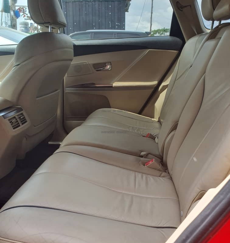 Tokunbo 2009 Toyota Venza for Sale In Ajah Lagos image