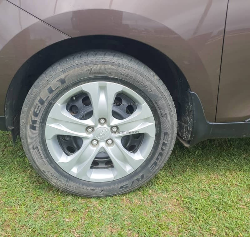 Foreign Used 2013 Hyundai Tucson AWD for Sale In Lagos image