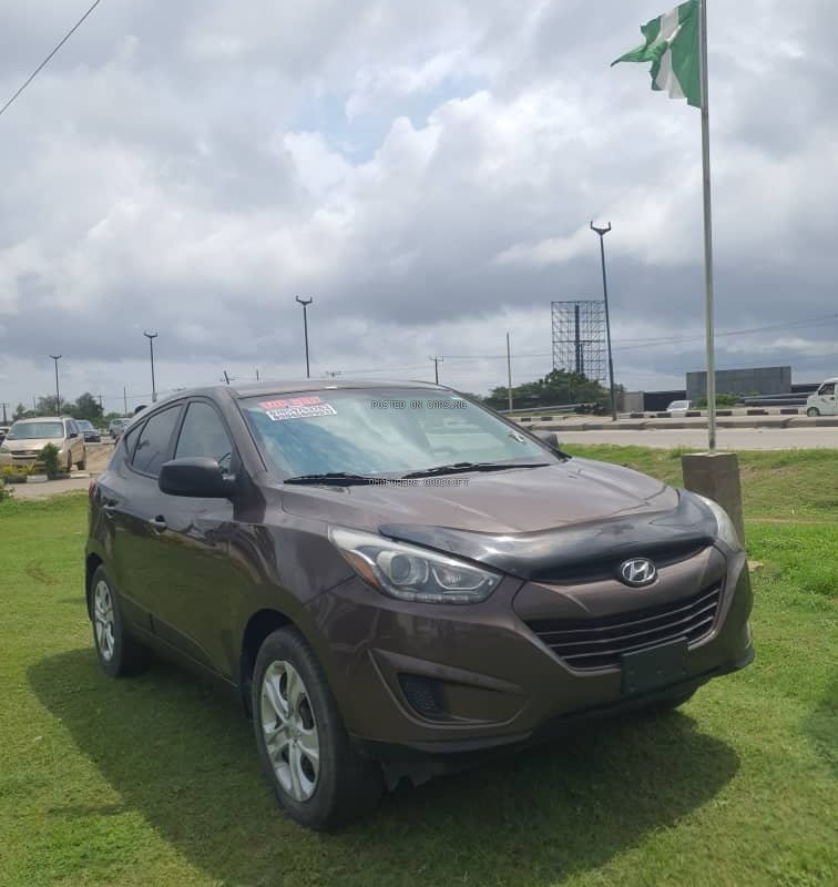 Foreign Used 2013 Hyundai Tucson AWD for Sale In Lagos image