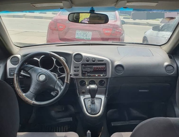 Neatly Used Registered Toyota Matrix 2004 for Sale In Lagos