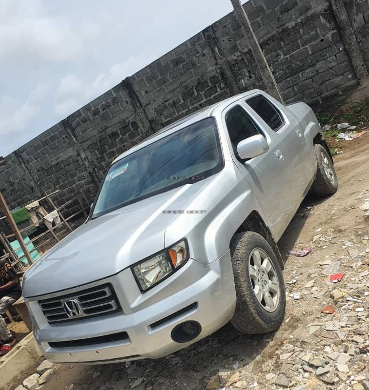 Foreign Used (Tokumbo) 2007 Honda Ridgeline for Sale In Lagos image