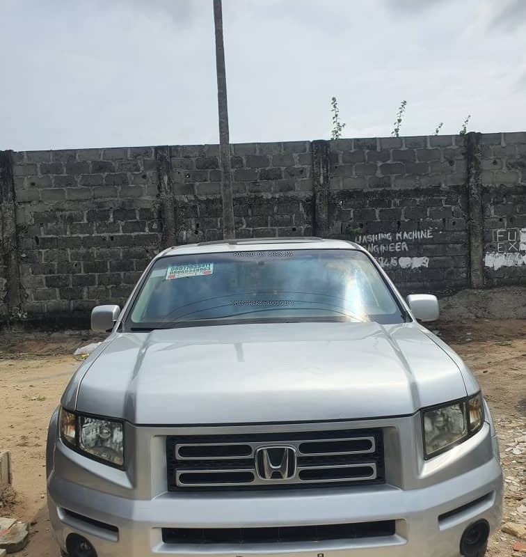Foreign Used (Tokumbo) 2007 Honda Ridgeline for Sale In Lagos image