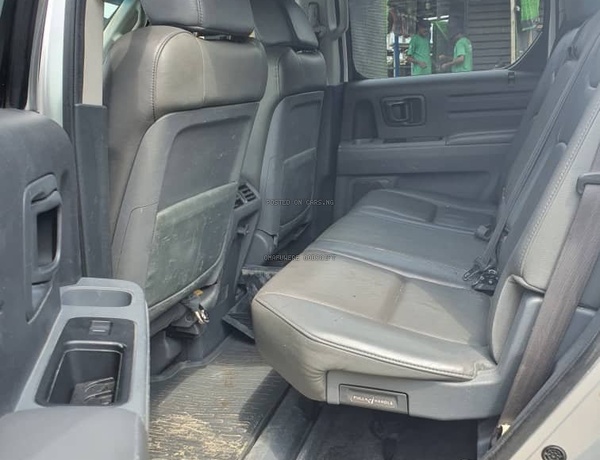 Foreign Used (Tokumbo) 2007 Honda Ridgeline for Sale In Lagos