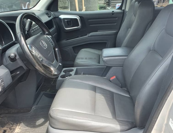 Foreign Used (Tokumbo) 2007 Honda Ridgeline for Sale In Lagos