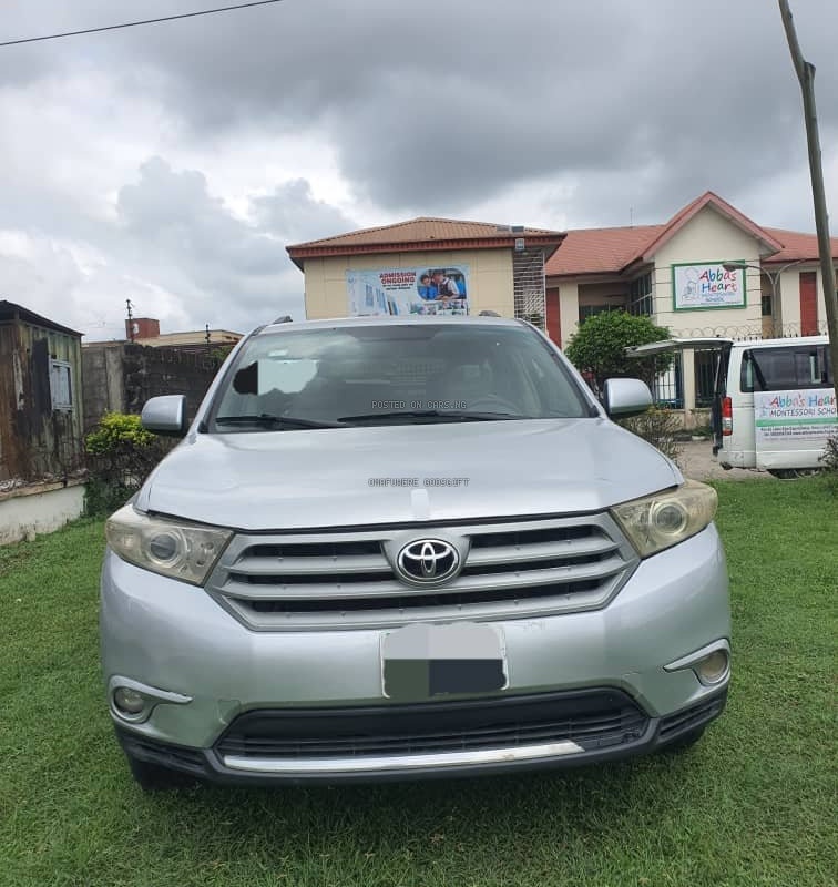 Registered 2008 Highlander Limited Upgraded to 2013 for Sale In Lagos image