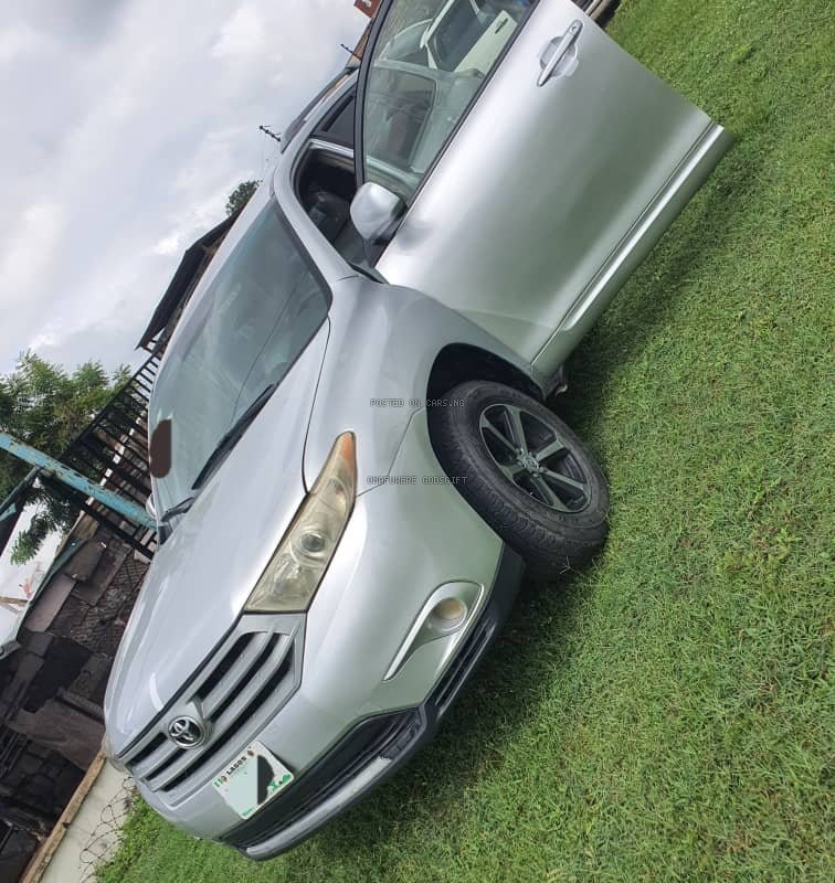 Registered 2008 Highlander Limited Upgraded to 2013 for Sale In Lagos image