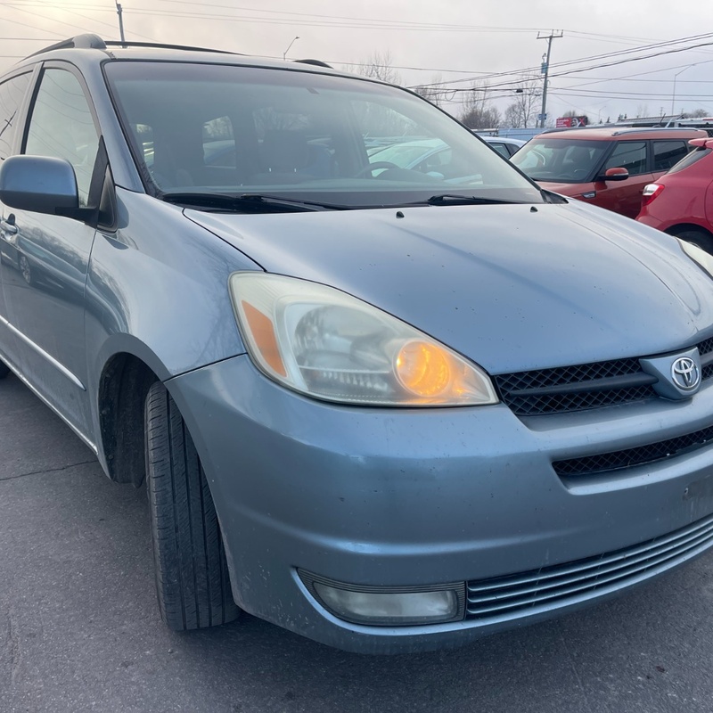 Toyota Sienna in lagos image