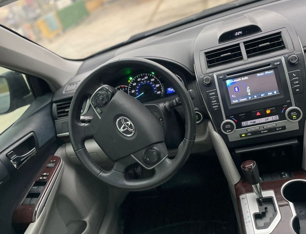 Toyota Camry 2013 In Surulere,Lagos