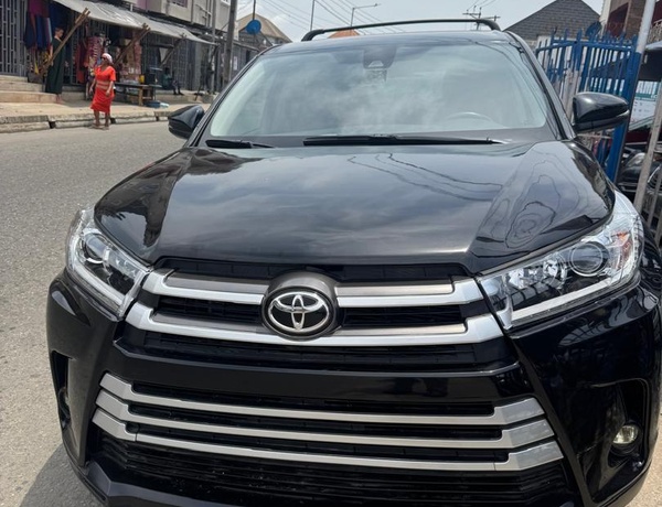 Toyota Highlander 2019 In Lagos