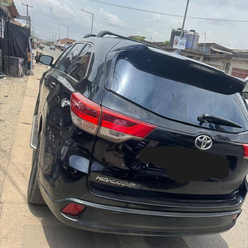 Toyota Highlander 2019 In Lagos image