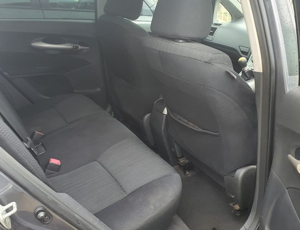 Foreign Used Toyota Auris in ikeja, lagos state