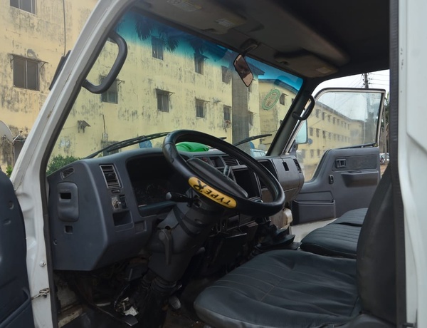 Toyota Dyna 400 In Lagos