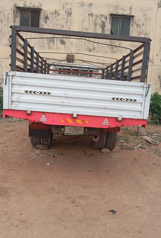 Toyota Dyna 400 In Lagos image