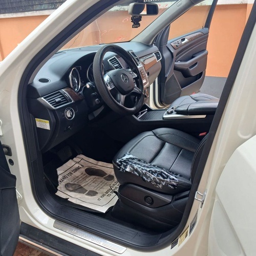 FOR SALE!!! ML350 4MATIC BENZ 2012 IN IPAJA, LAGOS STATE