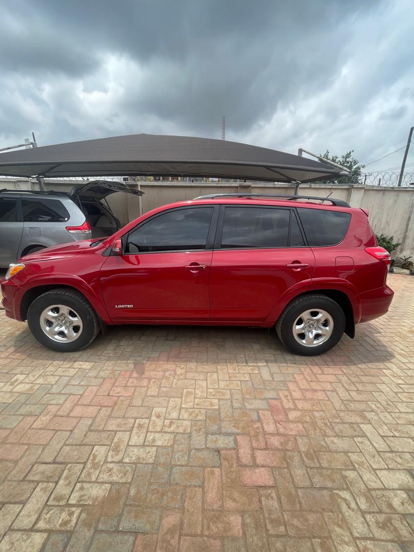 Car Image 5