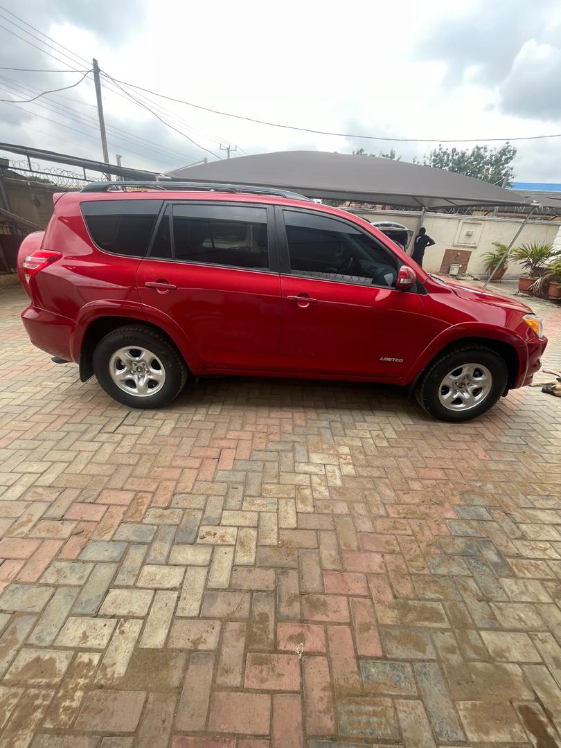 Car Image 7