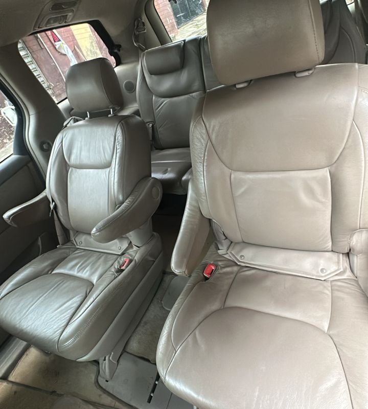 Toyota Sienna 2007 in Lagos , Ijaye Lagos image