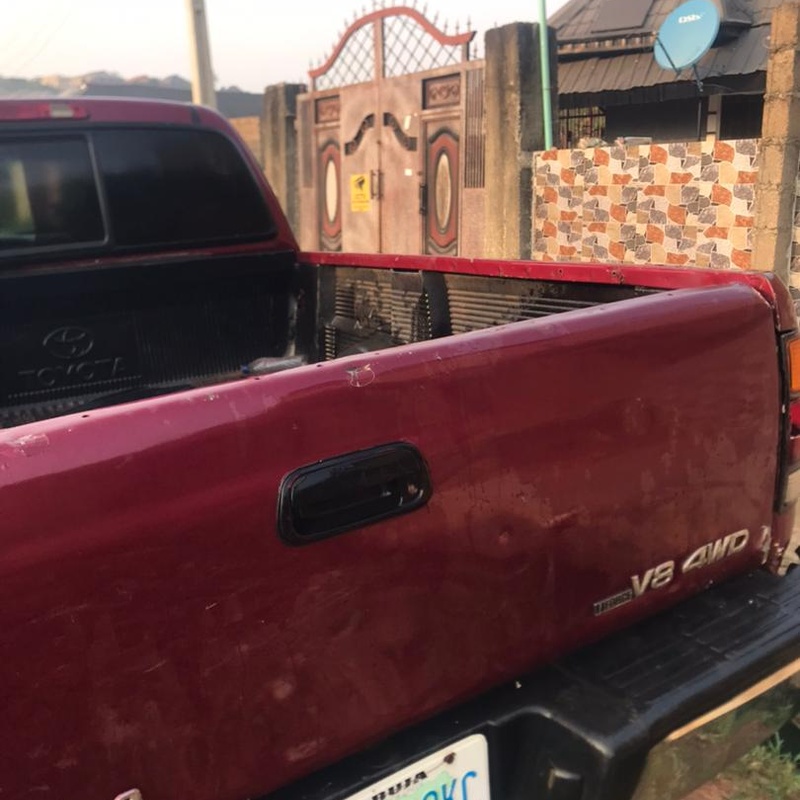 Nigerian Used Toyota Tundra 2004 for sale at Lagos State image