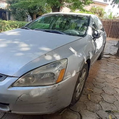 Honda Accord 2004 model V6 for sale at Idimu, Lagos state