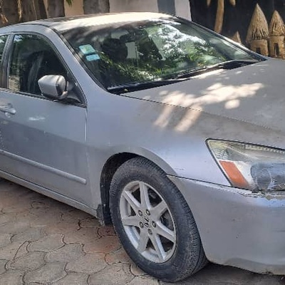 Honda Accord 2004 model V6 for sale at Idimu, Lagos state