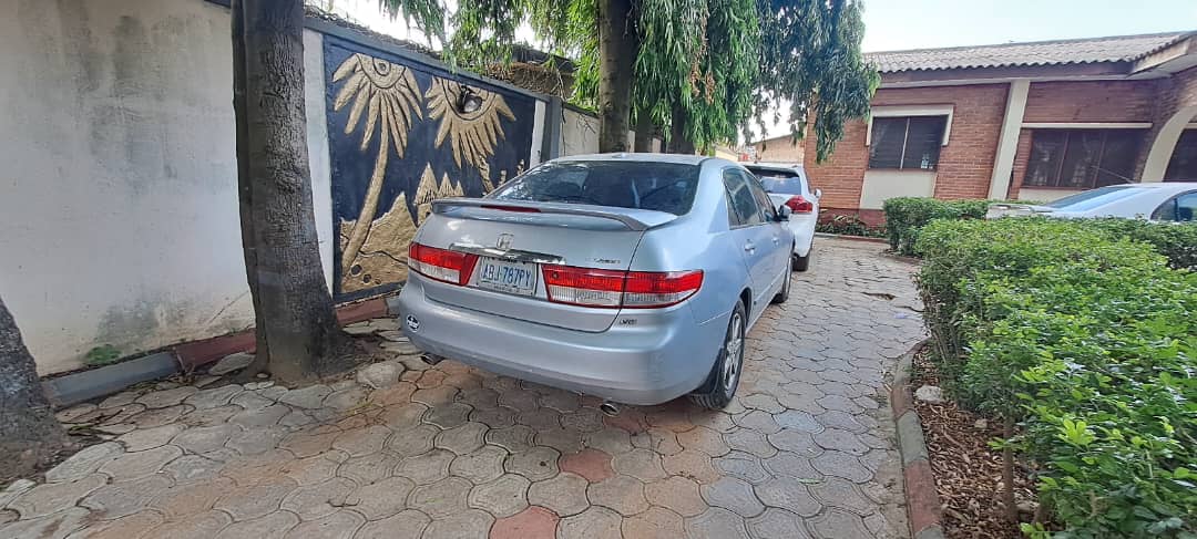 Car Image 6