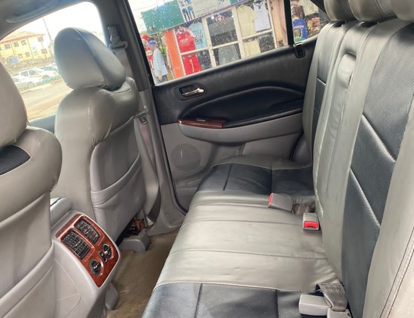 Acura MDX in Lagos