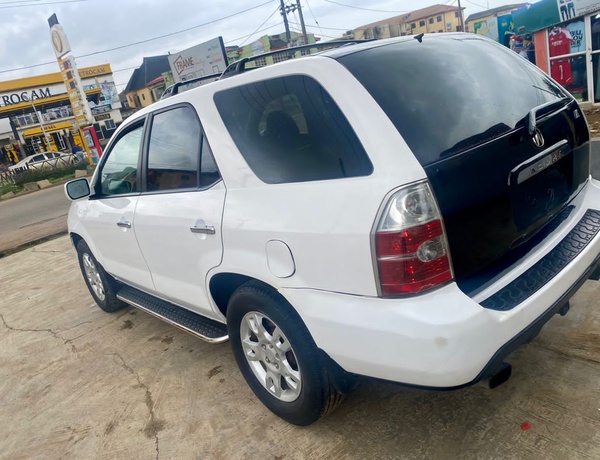 Acura MDX in Lagos