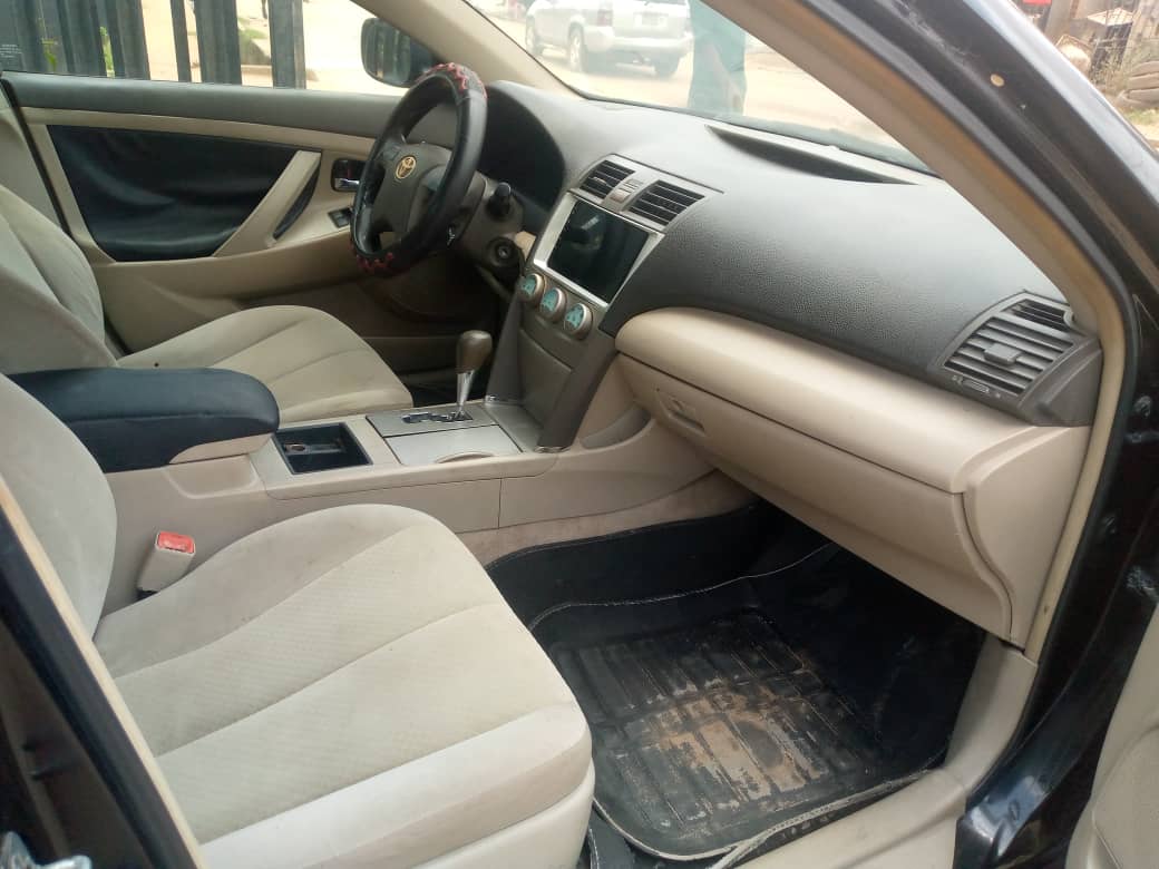 Car Image 11