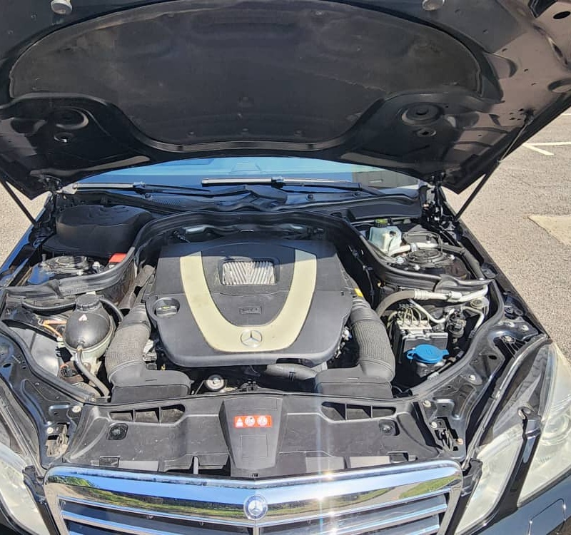 MERCEDES BENZ 2010 E350 FULL OPTION image