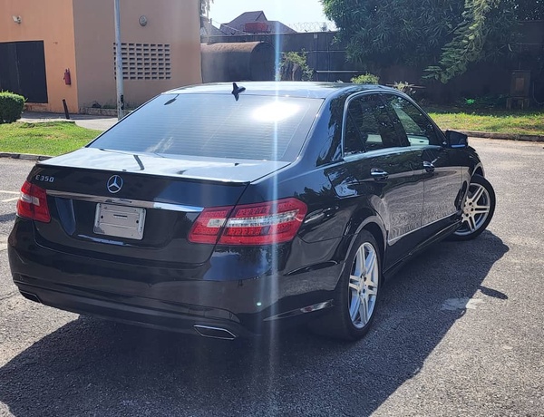 MERCEDES BENZ 2010 E350 FULL OPTION