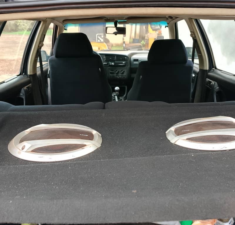 Volkswagen Golf 3, saloon car For Sale in Enugu state image