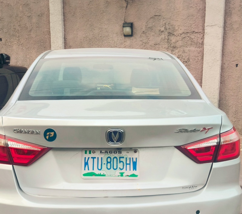 NIGERIAN USED CHANGAN EADO DT 2022 FOR SALE IKOYI LAGOS image