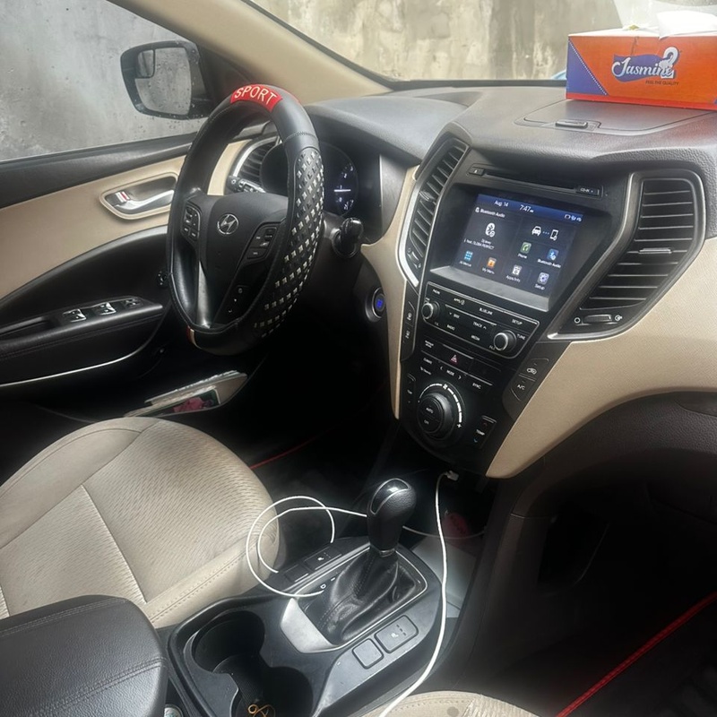 Hyundai Santa Fe 2018 For sale in ikeja, Lagos state image
