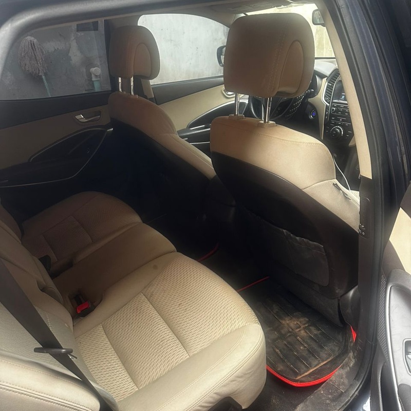 Hyundai Santa Fe 2018 For sale in ikeja, Lagos state image