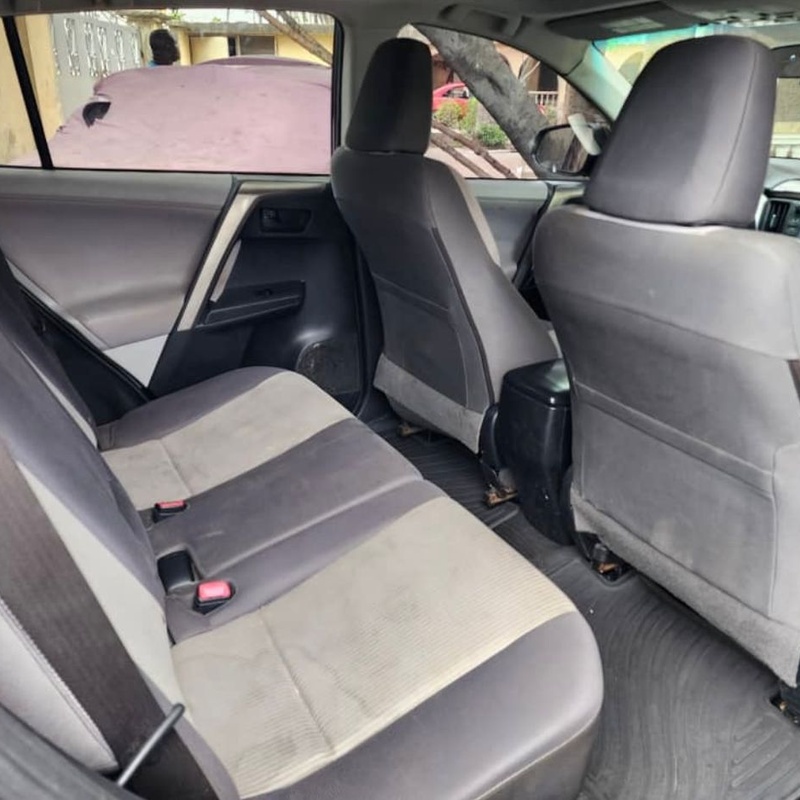 Nigerian Used Toyota RAV4 XLE 2013 in Surulere Lagos image