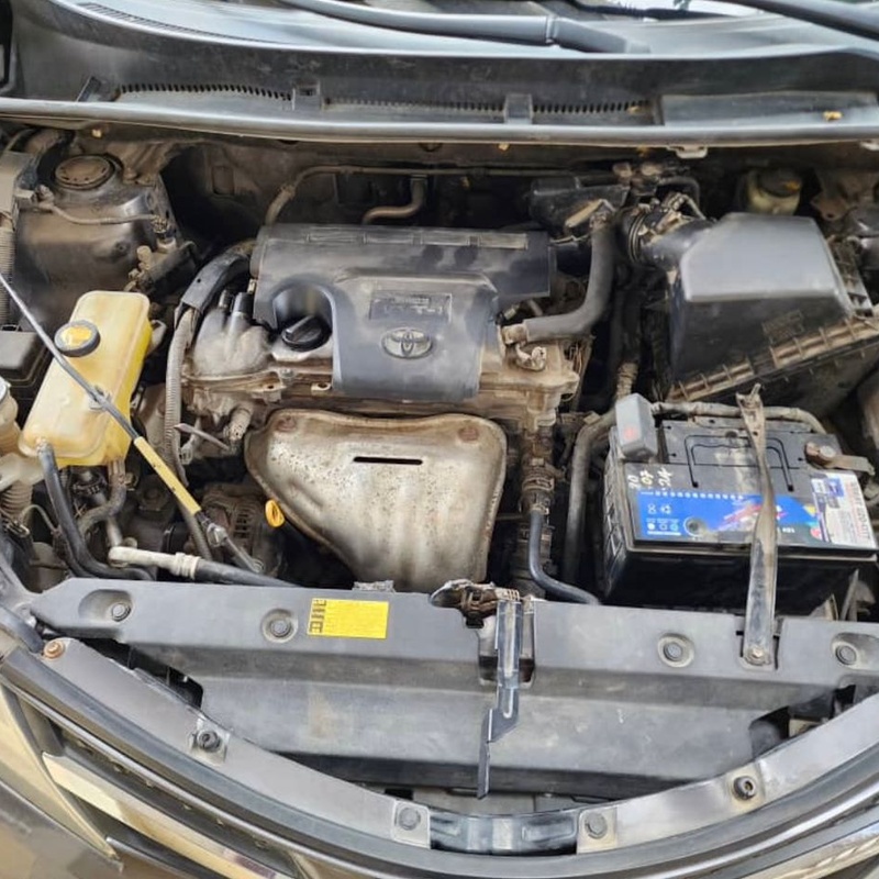 Nigerian Used Toyota RAV4 XLE 2013 in Surulere Lagos image