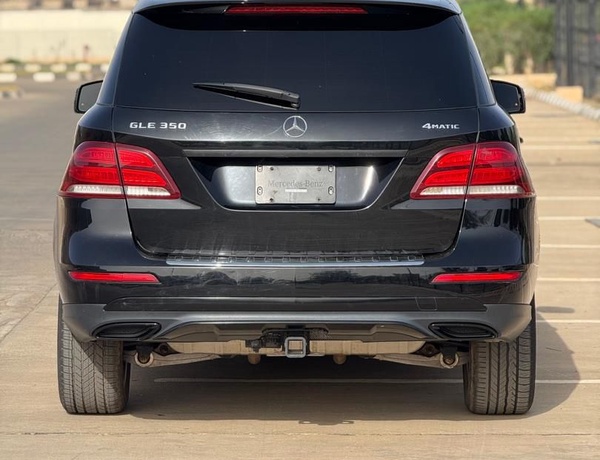 Mercedes Benz GLE350