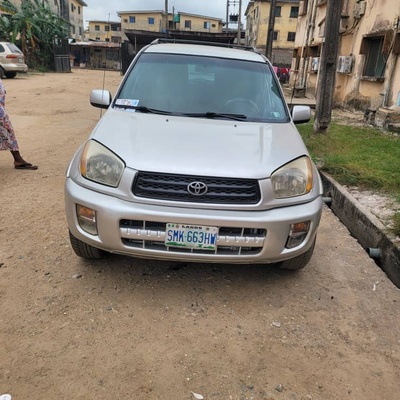 Nigerian used Toyota Rav4 2004 on sale in Ojo, Lagos State