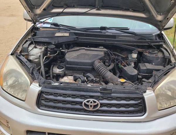 Nigerian used Toyota Rav4 2004 on sale in Ojo, Lagos State