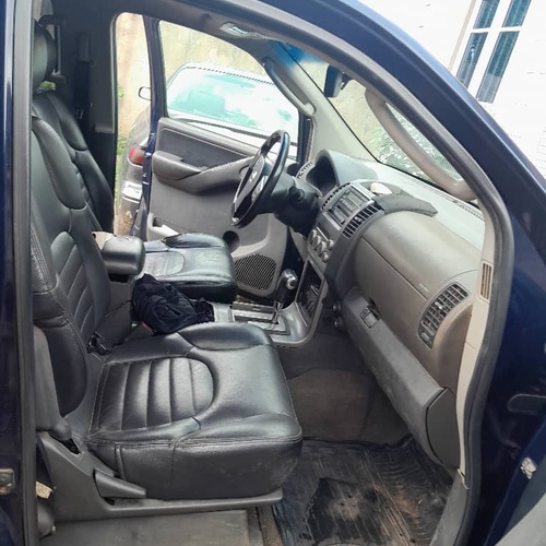Nissan Pathfinder 2006 model for sale in Epe Lagos state