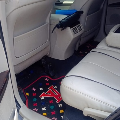 Nigerian Used Toyota venza 2010 in ikorodu Lagos state