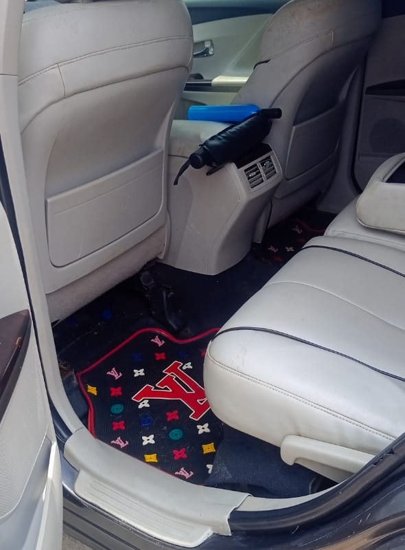 Nigerian Used Toyota venza 2010 in ikorodu Lagos state image