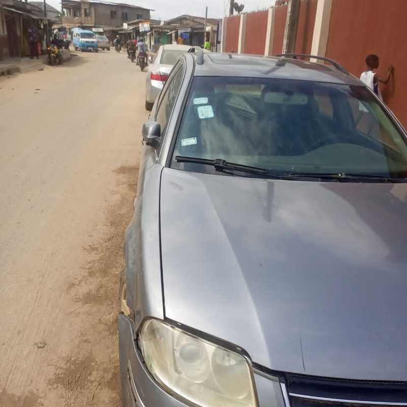 Volkswagen Passat V6 automatic in good working conditions image