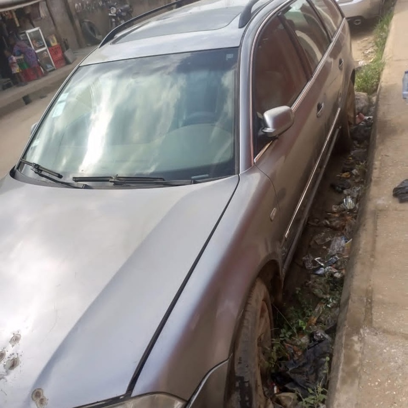 Volkswagen Passat V6 automatic in good working conditions image
