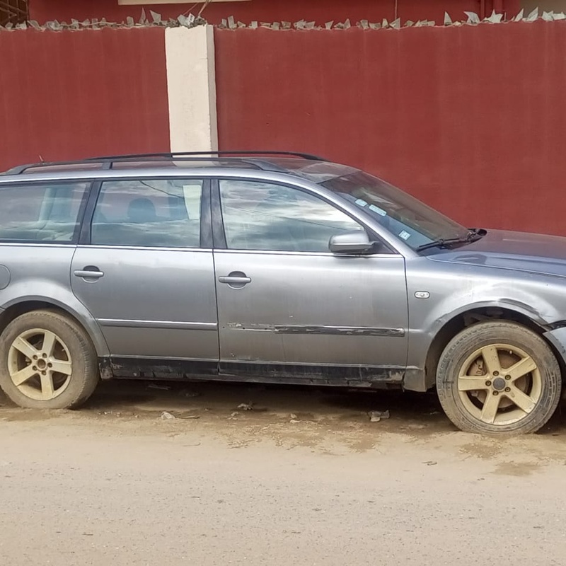 Volkswagen Passat V6 automatic in good working conditions image